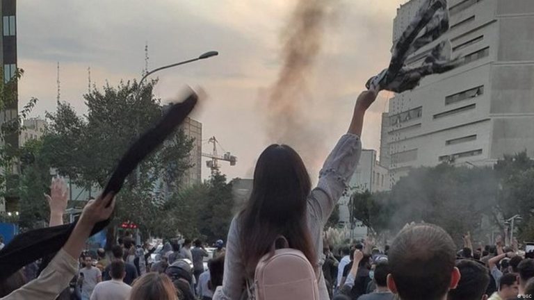 اعتراضات مردمی