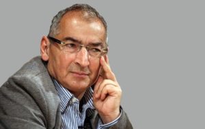 صادق زیباکلام