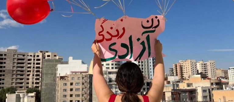 زن زندگی آزادی