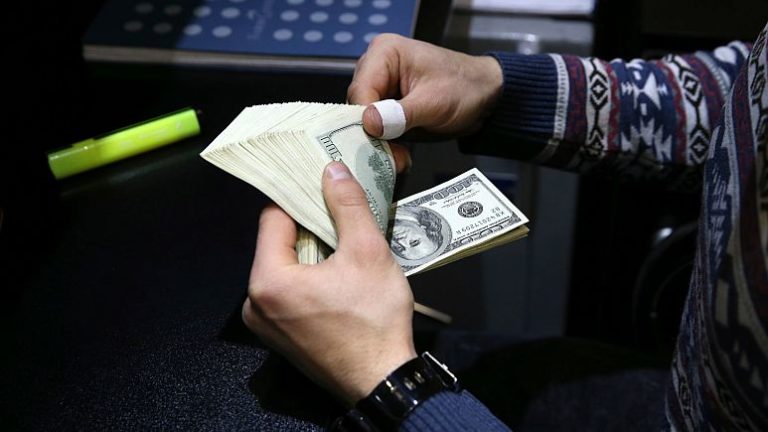 دلار
