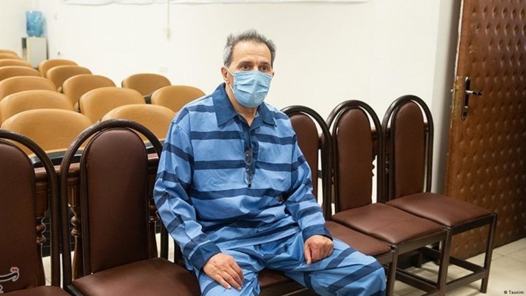 جمشید شارمهد