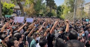 فشار و سرکوب کارگران و فعالان صنفی